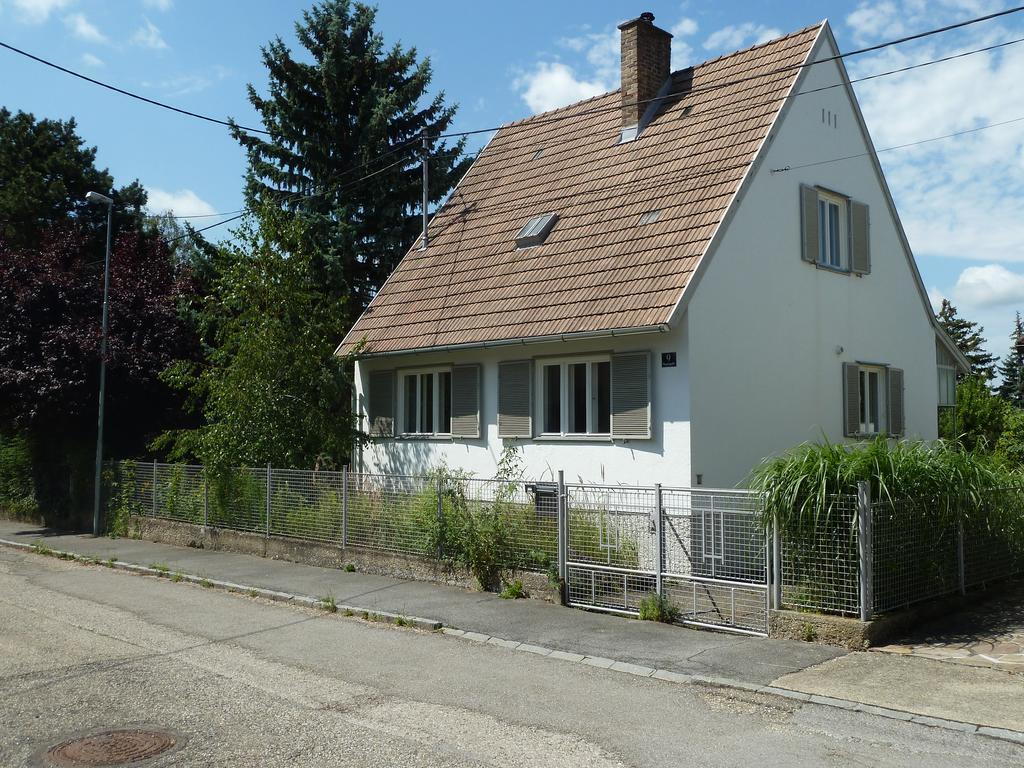 Hotel Ferienhaus Natur Stockerau Exterior foto